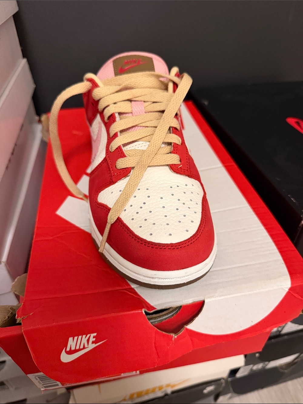 Nike Low Top Sneaker in Red, White & Tan Laces